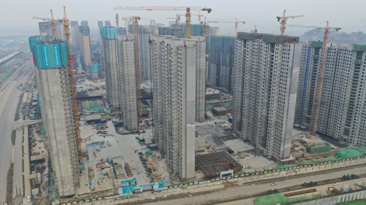 技術變革正展開 山東最高裝配式住宅建筑迎來封頂，房地產業迎來新紀元